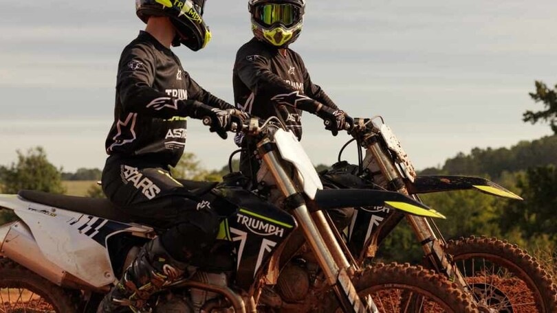 Triumph svela la TF 250-X (acquistabile anche online): info e prezzo