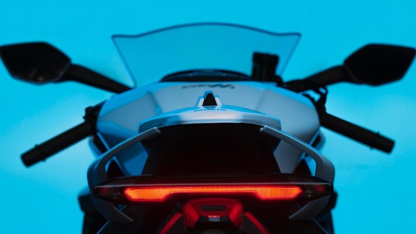 CFMOTO, presto la bomba: la superbike V4 si farà