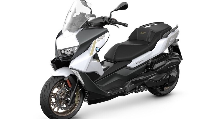 BMW C 400 X e C 400 GT: dotazione più ricca e nuovi allestimenti