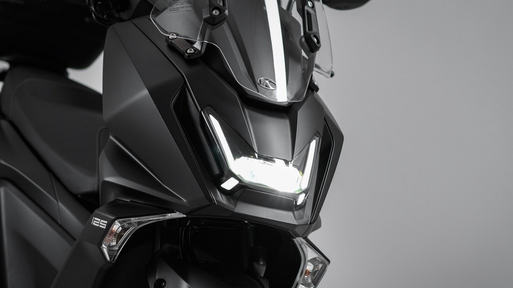 Kymco, ecco lo Skytown 125: super dotato dai consumi ridotti