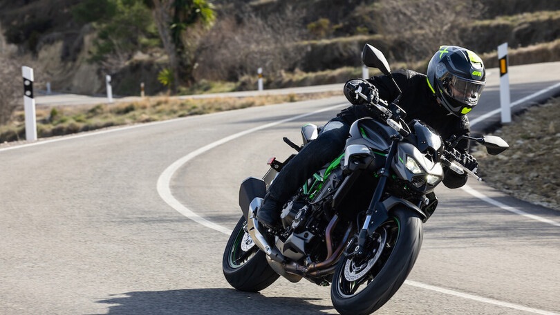 Test Kawasaki Z900: le FOTO della prova
