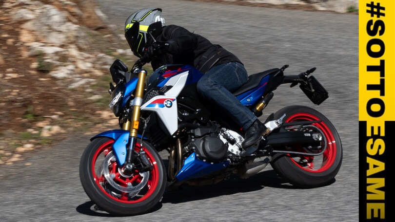 Test BMW F 900 R: i voti del #Sottoesame