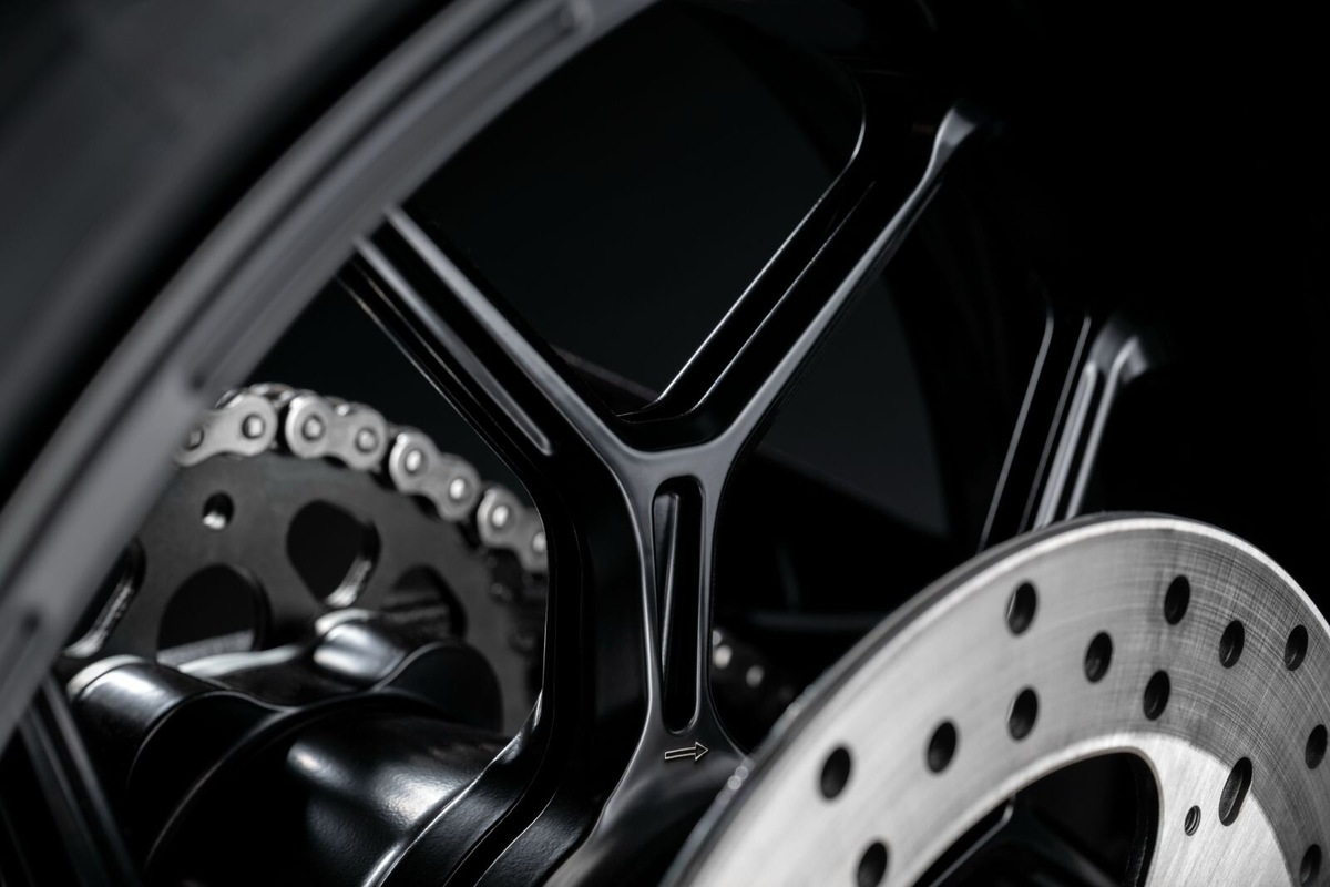 Ducati Panigale V4 Lamborghini, LE FOTO