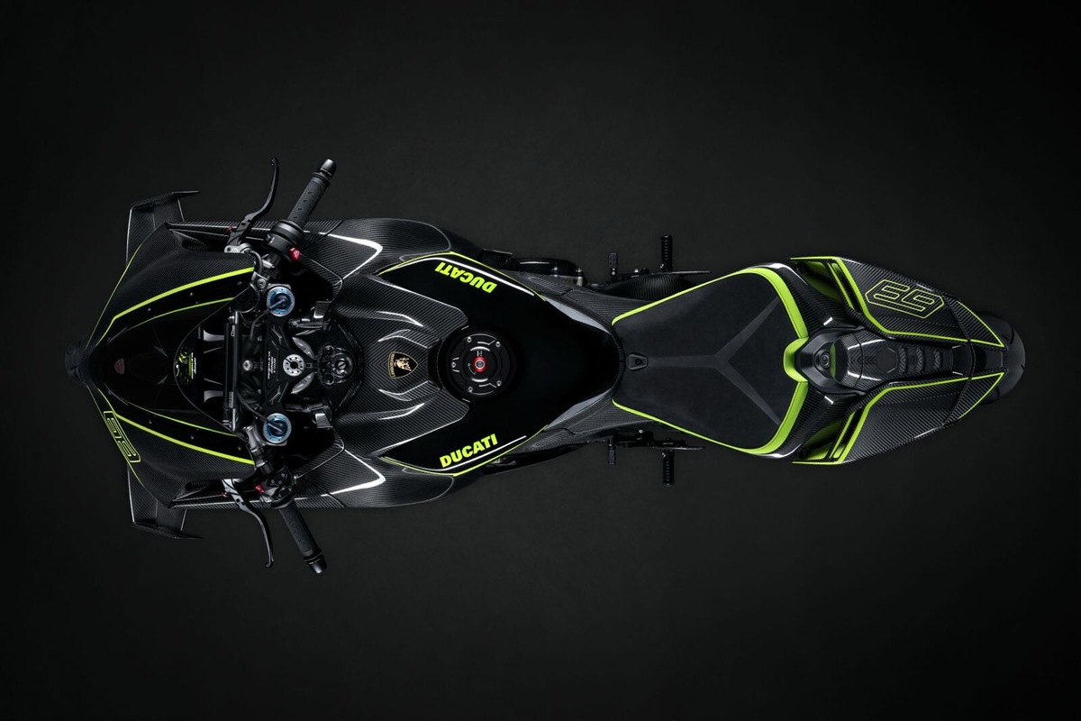Ducati Panigale V4 Lamborghini, LE FOTO
