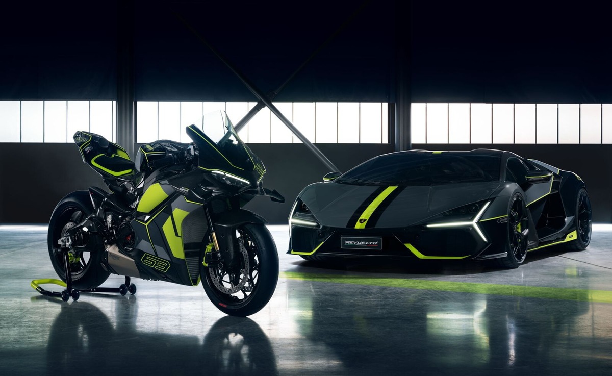 Ducati Panigale V4 Lamborghini, LE FOTO