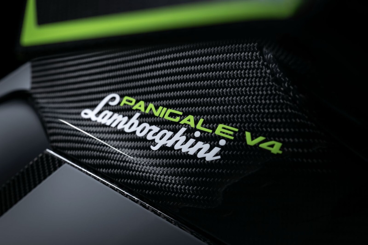 Ducati Panigale V4 Lamborghini, LE FOTO
