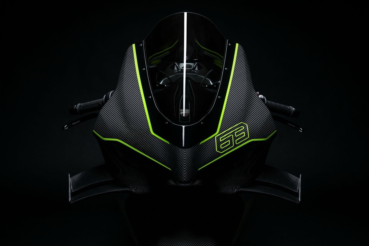 Ducati Panigale V4 Lamborghini, LE FOTO