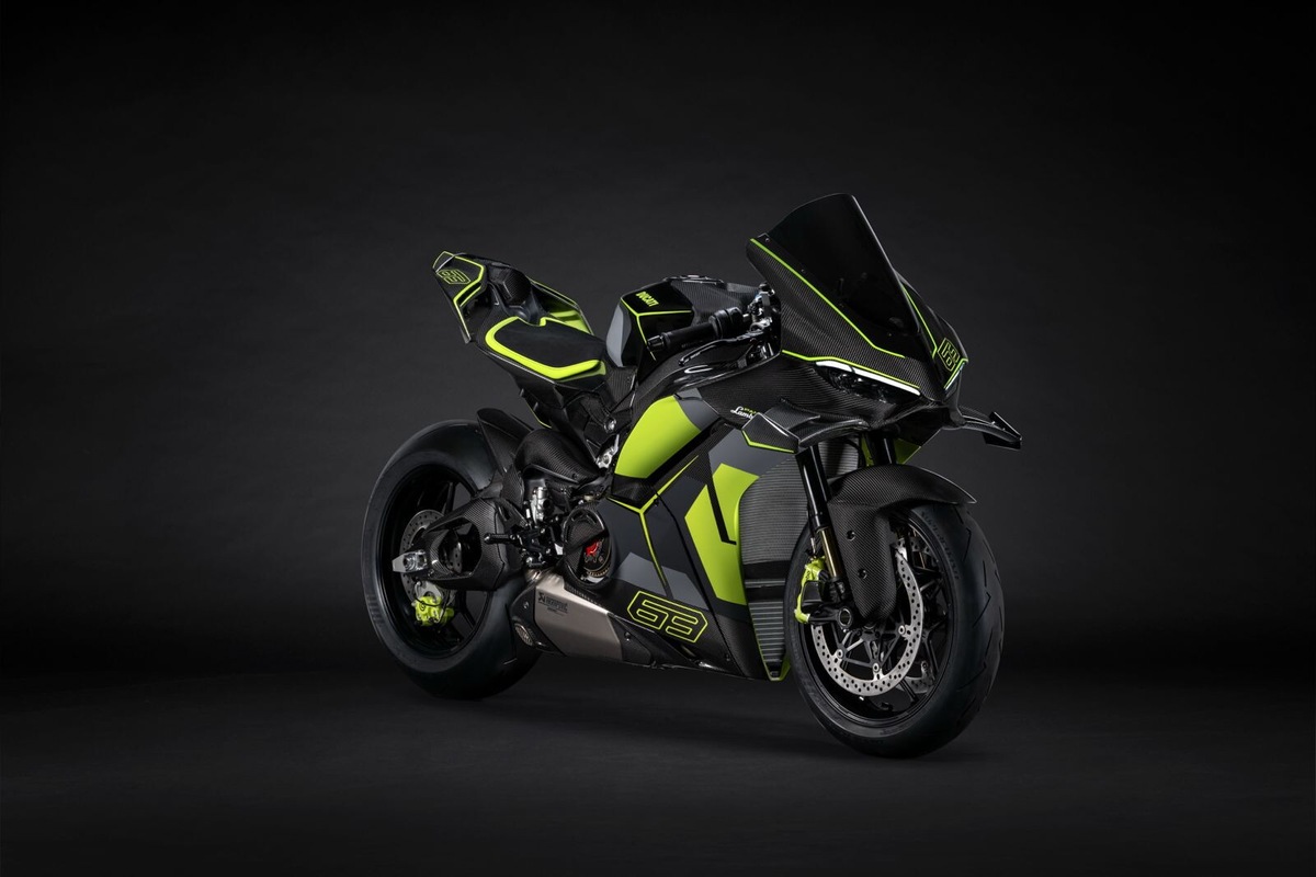 Ducati Panigale V4 Lamborghini, LE FOTO