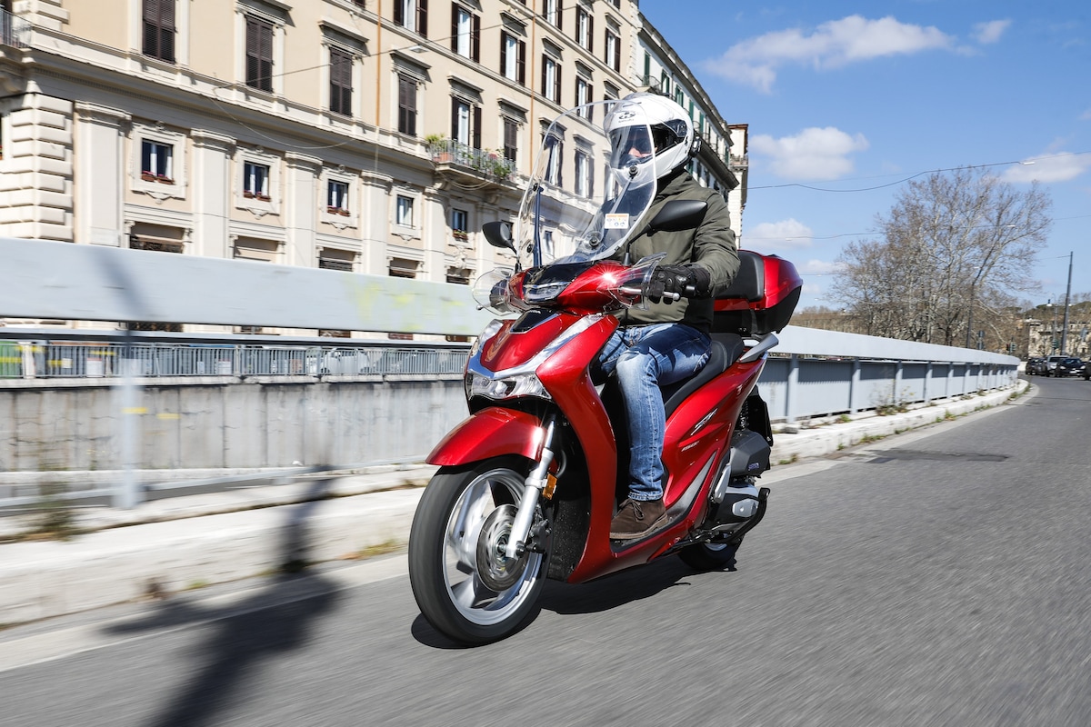 Top 10, gli scooter più venduti di marzo 2025