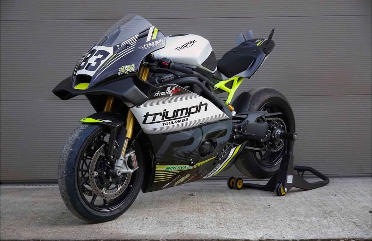 S2 Concept trasforma la Triumph Speed Triple 1200 in una “Daytona” da pista