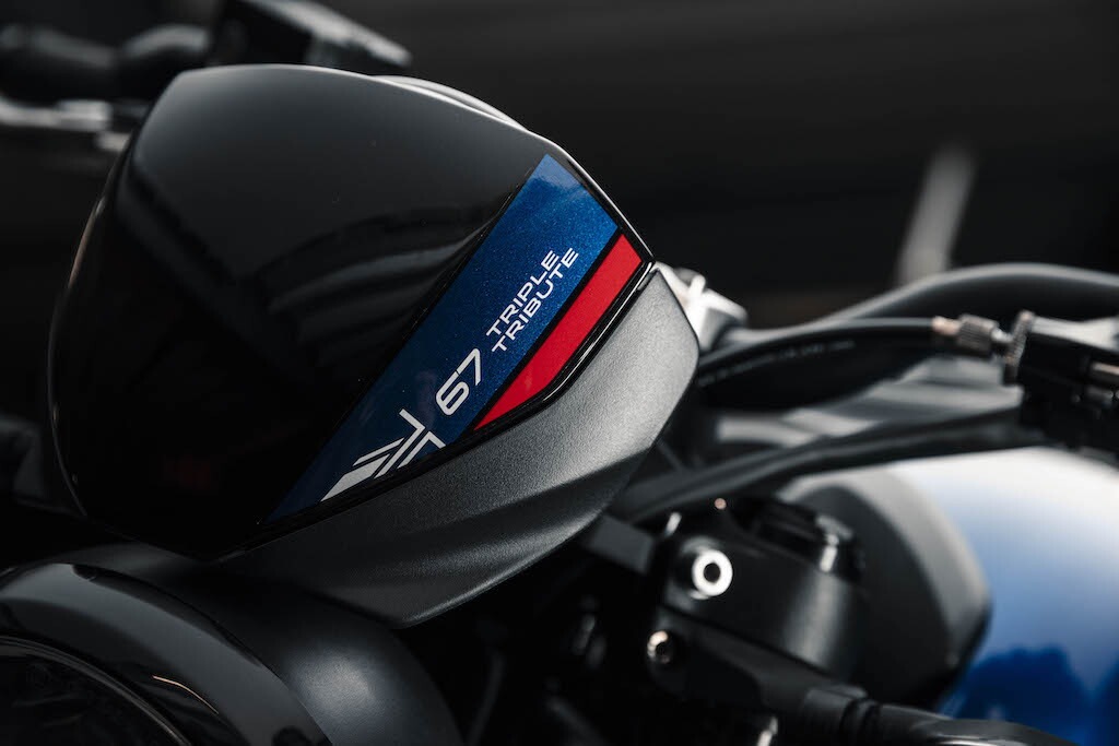 Triumph, nuova Triple Tribute 2025 per la Trident 660 che omaggia le corse anni '70