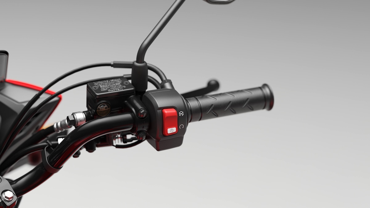HONDA CB 125F 2026: LE FOTO