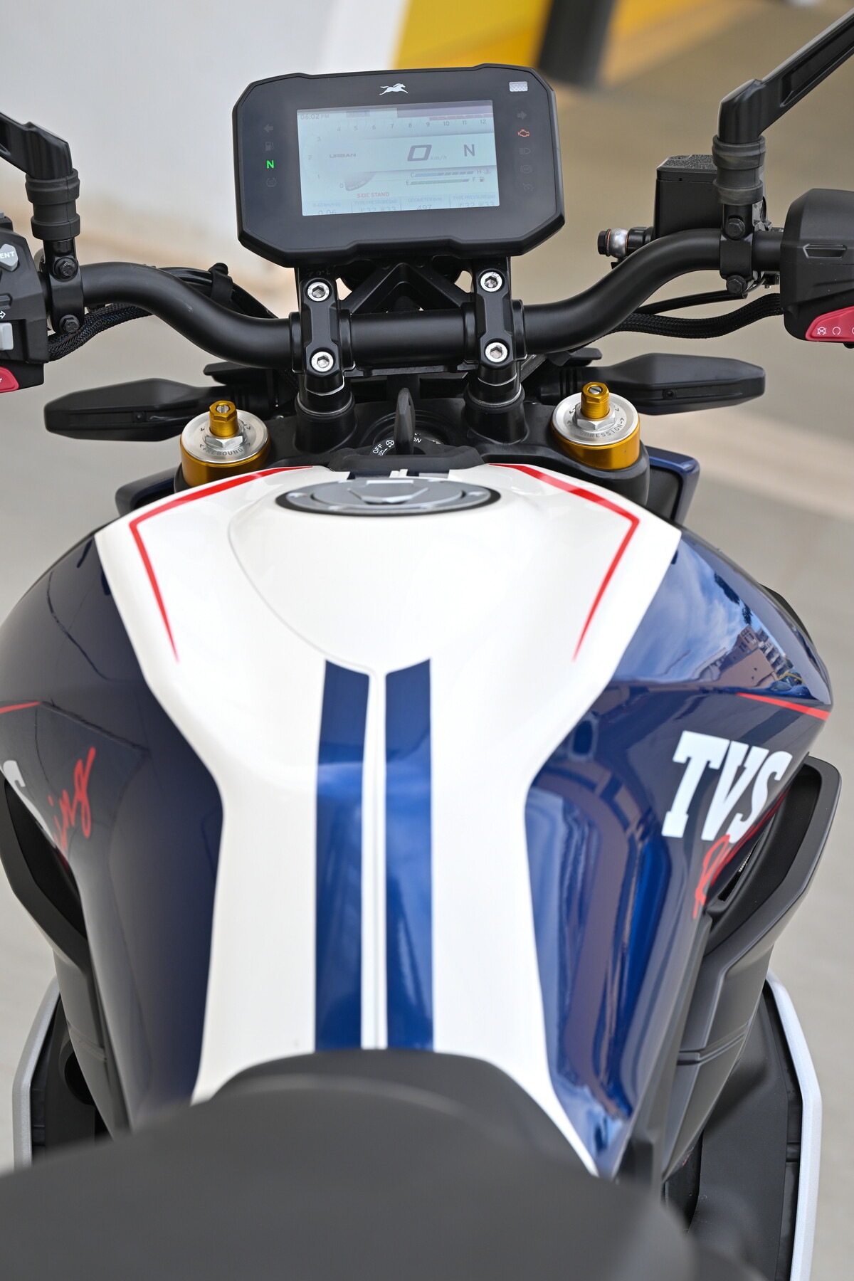 TVS RTR 310 BT0: le foto del test