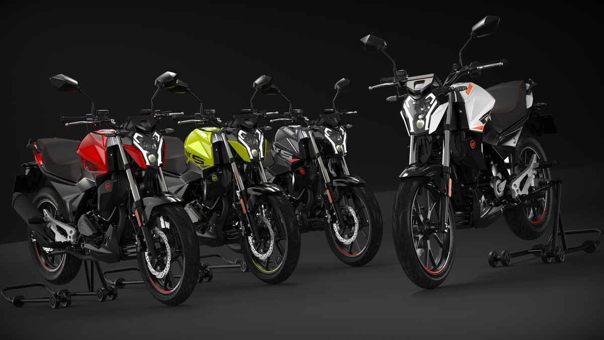 Keeway RKS 125 2025: LE FOTO
