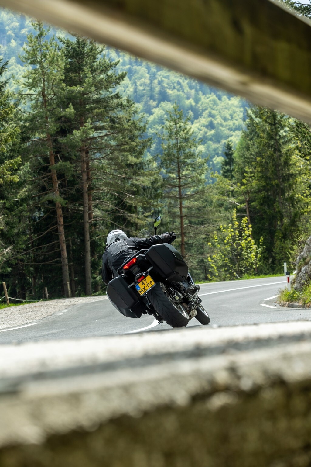 Yamaha Tracer9 GT+ Y-AMT: LE FOTO DELLA PROVA