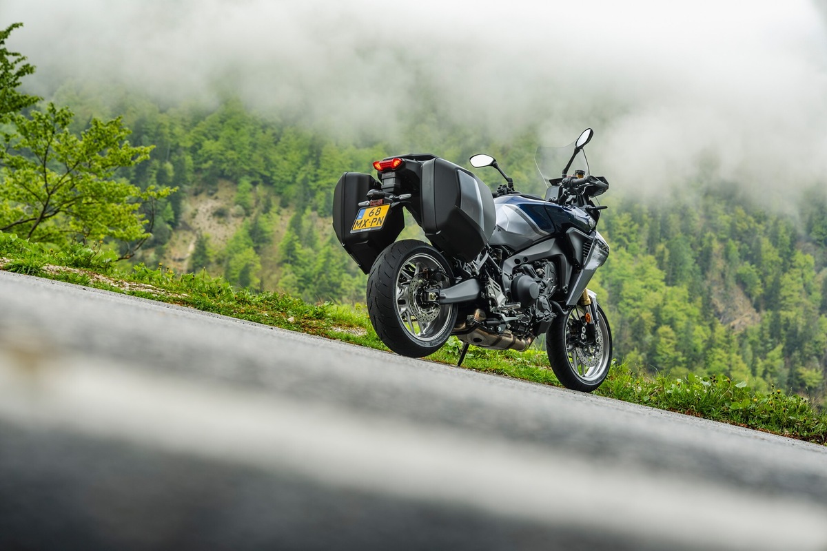 Yamaha Tracer9 GT+ Y-AMT: LE FOTO DELLA PROVA