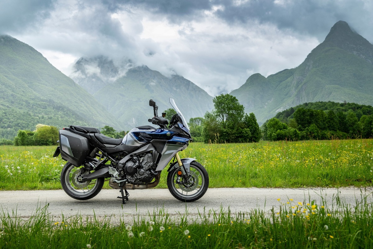 Yamaha Tracer9 GT+ Y-AMT: LE FOTO DELLA PROVA