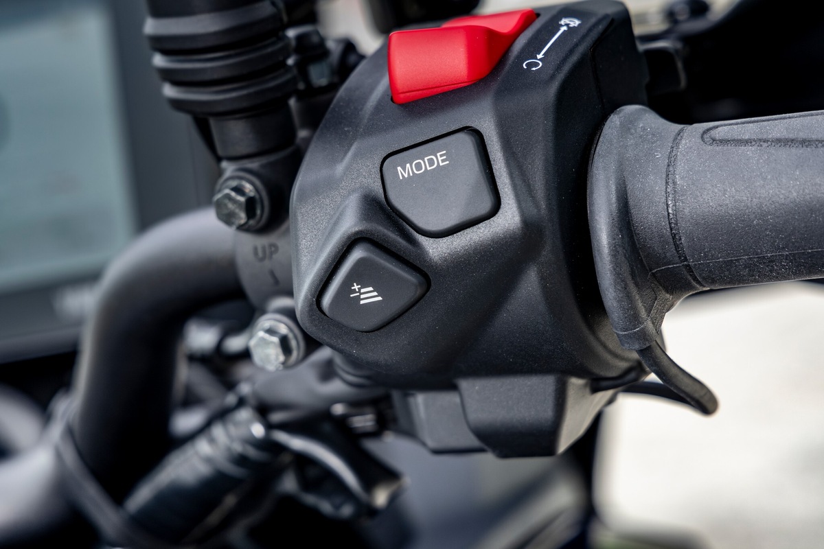 Yamaha Tracer9 GT+ Y-AMT: LE FOTO DELLA PROVA