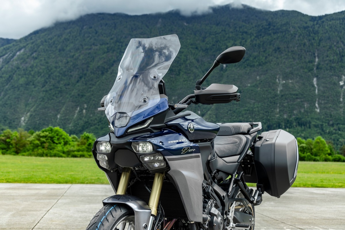 Yamaha Tracer9 GT+ Y-AMT: LE FOTO DELLA PROVA
