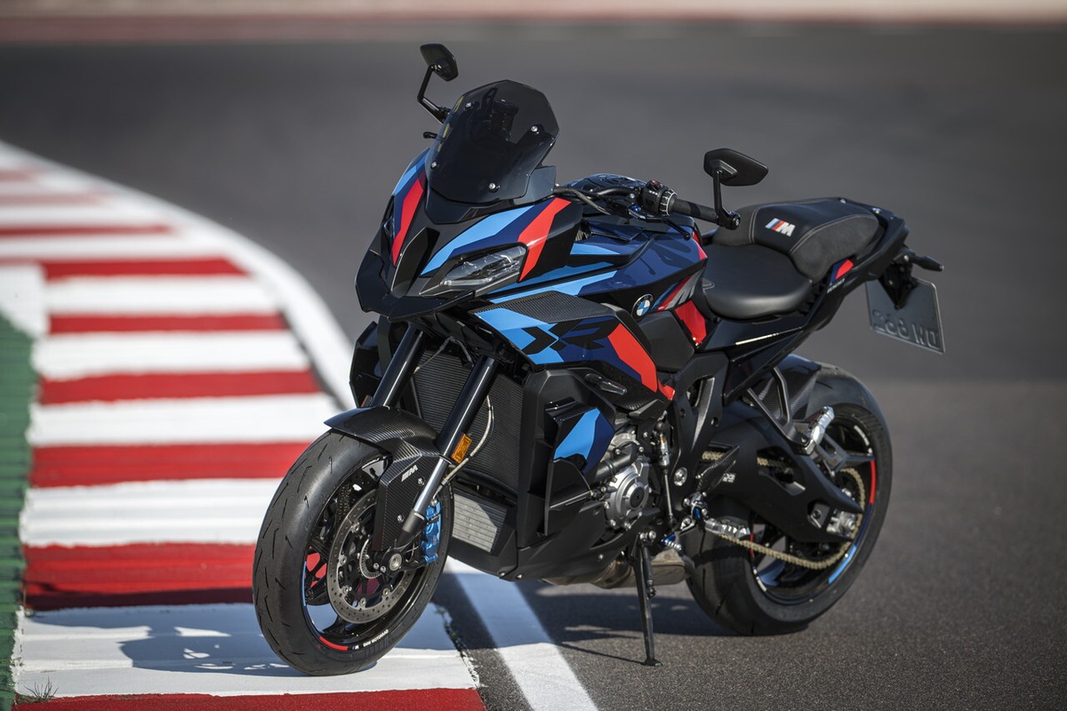 BMW M 1000 XR: le foto della prova