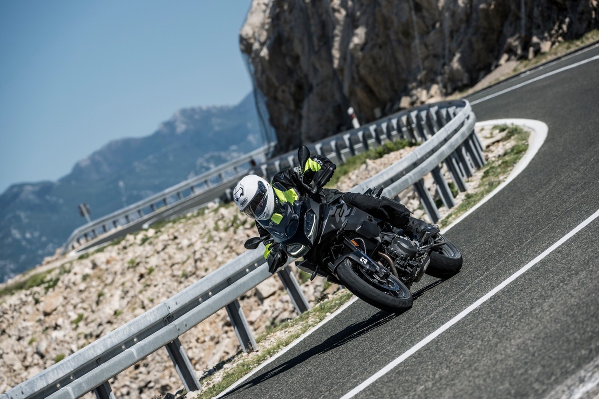 Bridgestone Battlax T33: la gallery del test