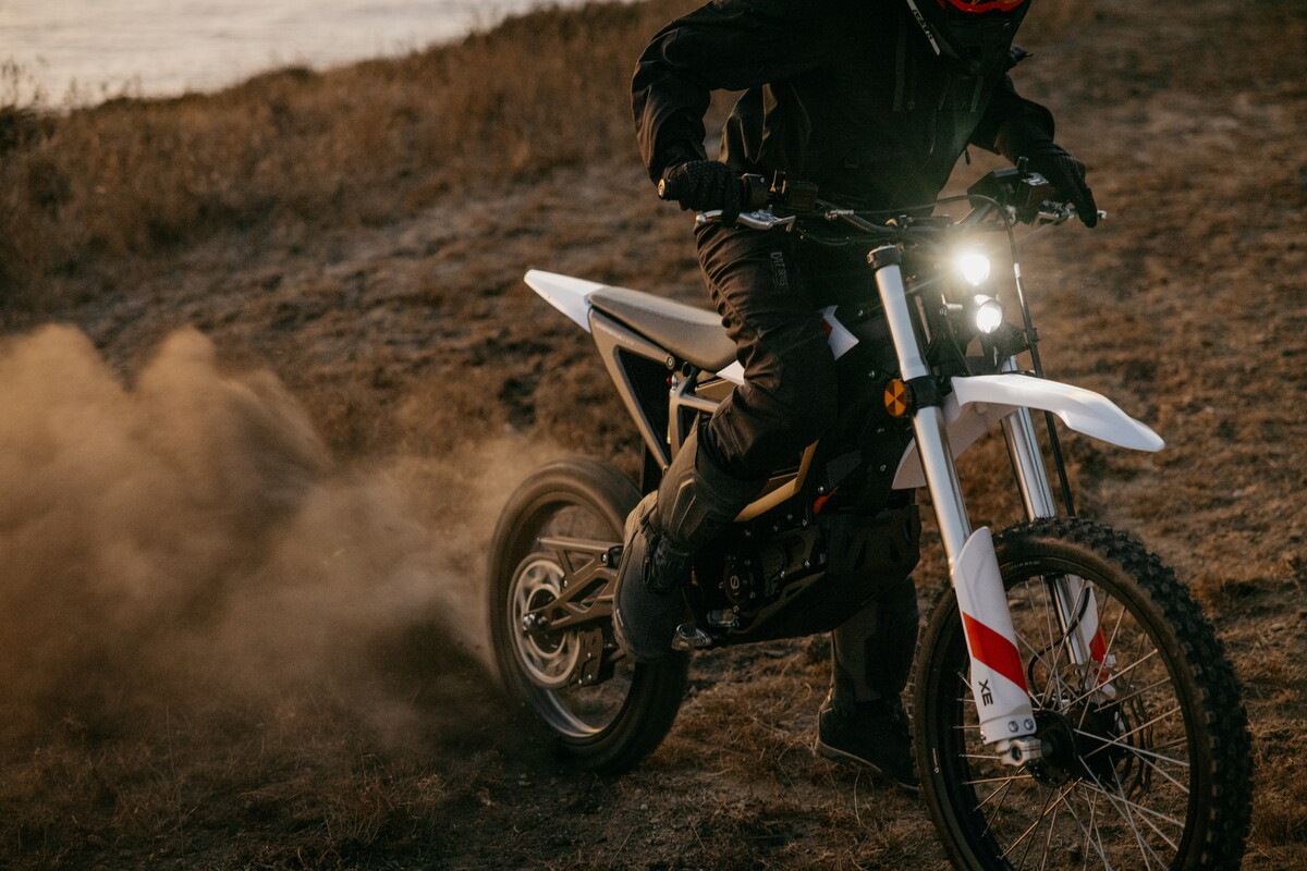 Zero Motorcycles: le foto delle nuove XE e XB