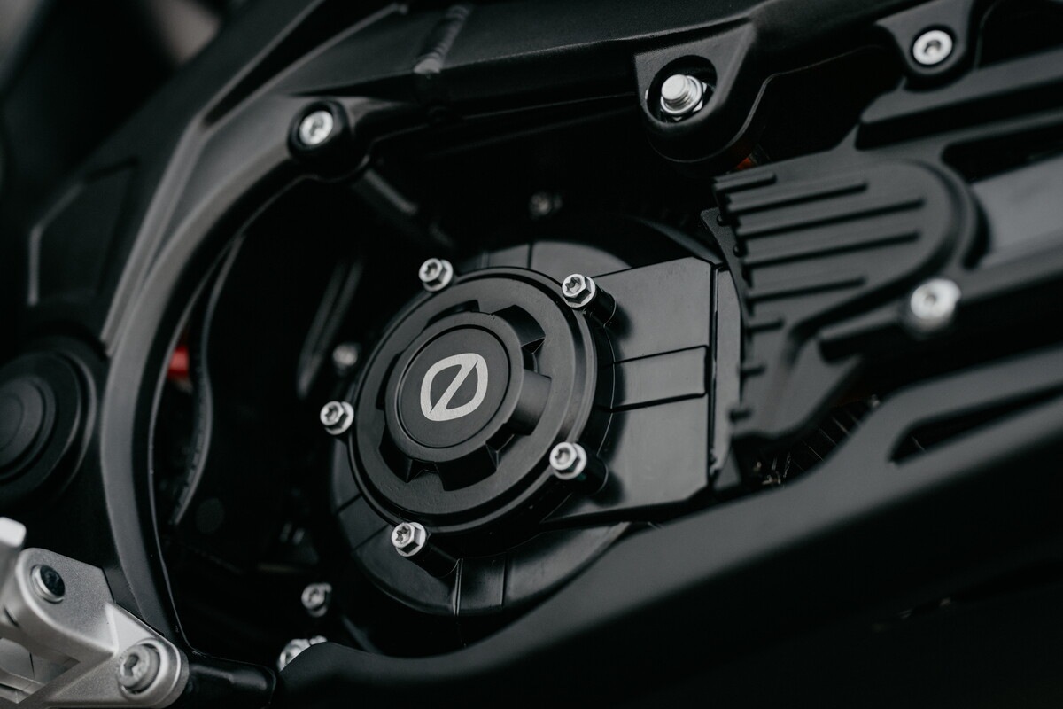 Zero Motorcycles: le foto delle nuove XE e XB