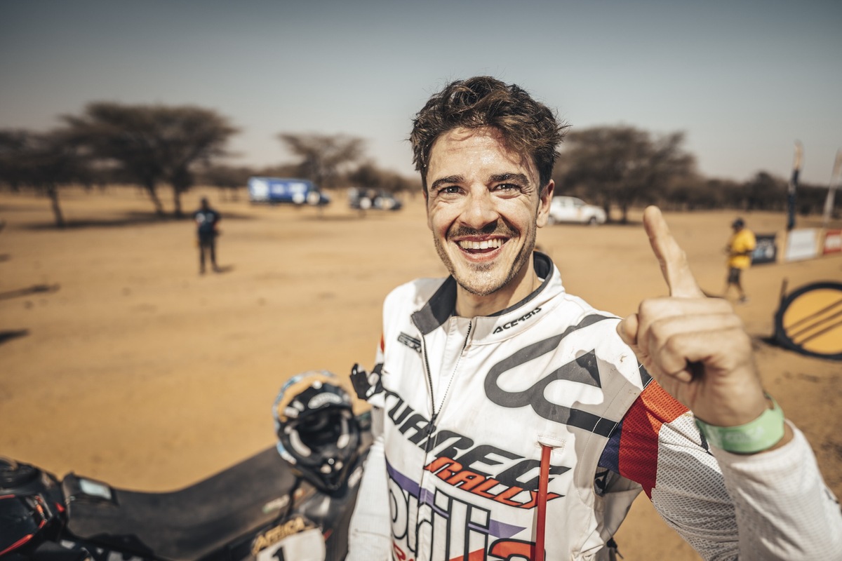Aprilia Tuareg, Jacopo Cerruti: "La Rally è una moto sincera, che dà fiducia e non fa scherzi"