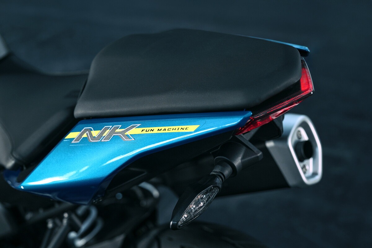 CFMOTO 125NK 2025: le foto
