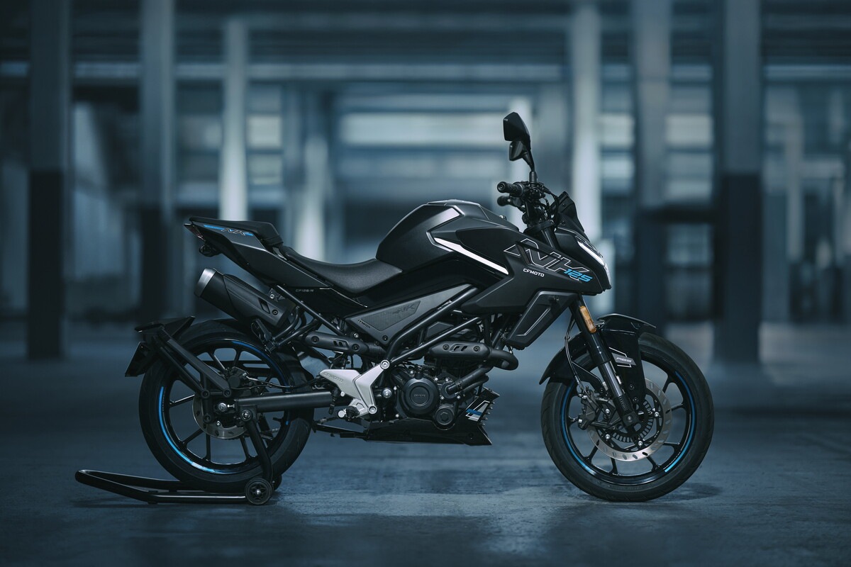 CFMOTO 125NK 2025: le foto