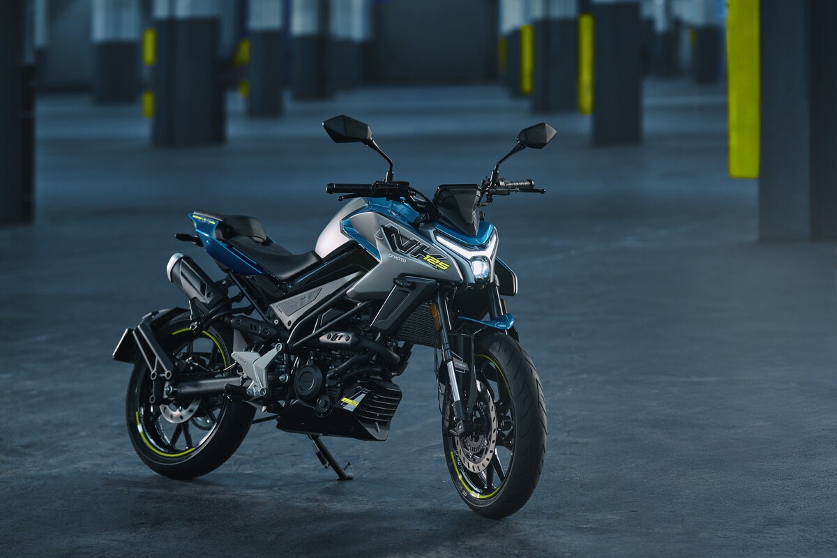 CFMOTO 125NK 2025: le foto