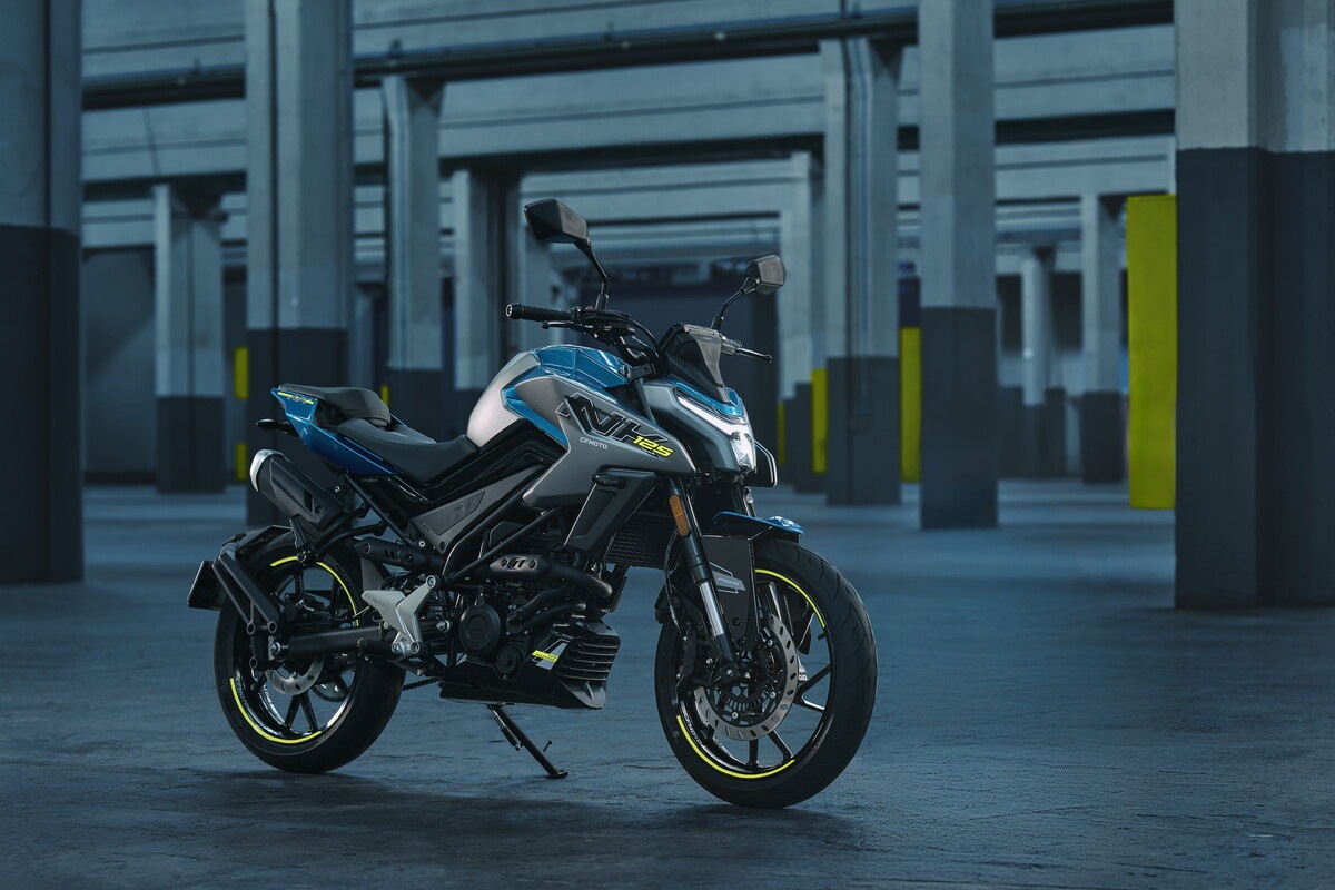 CFMOTO 125NK 2025: le foto