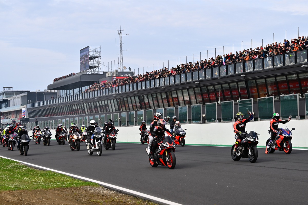 Aprilia All Stars porta i piloti MotoGP a Misano: tutti i dettagli dell'evento