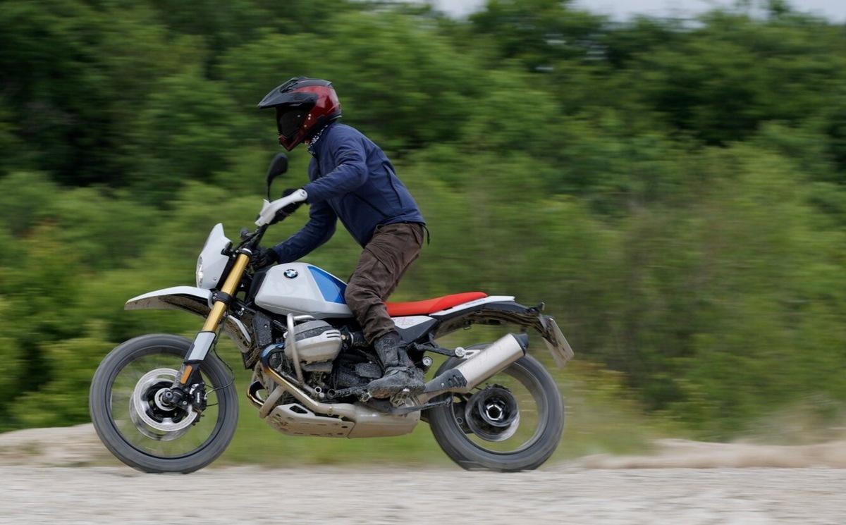 BMW R 12 G/S: LE FOTO DELLA PROVA