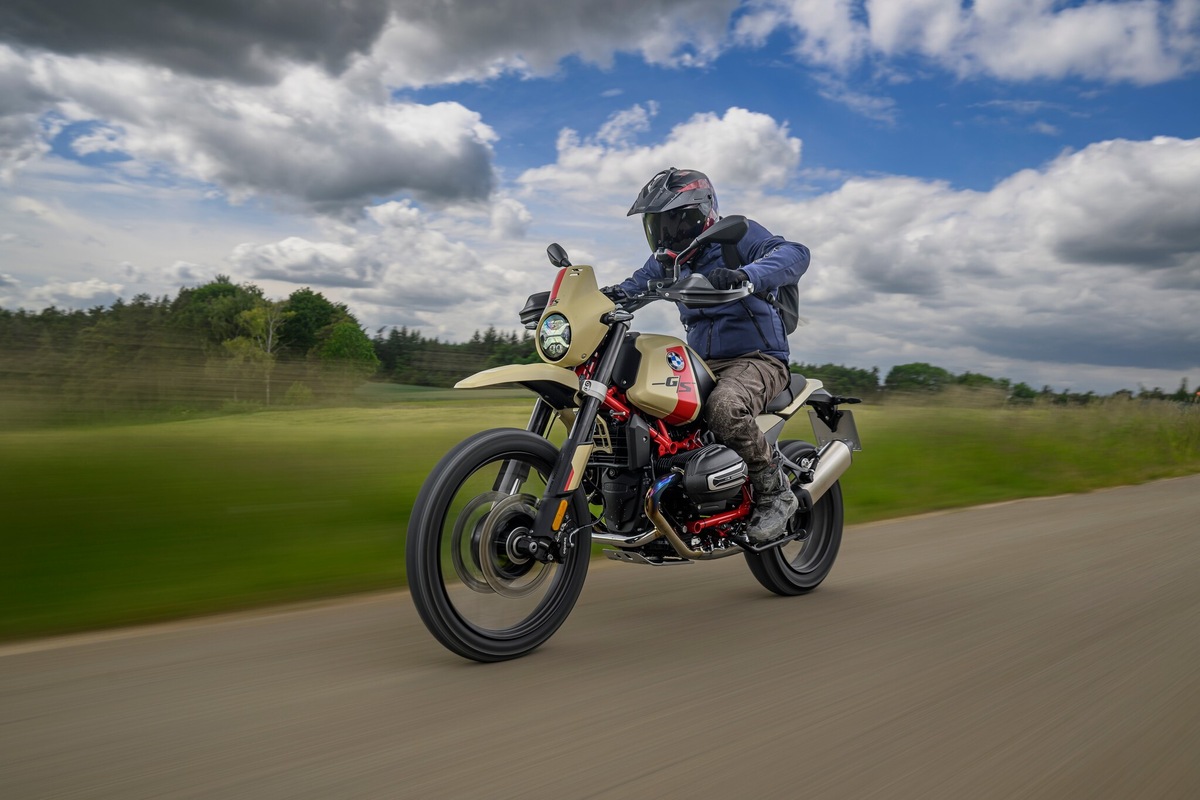 BMW R 12 G/S: LE FOTO DELLA PROVA