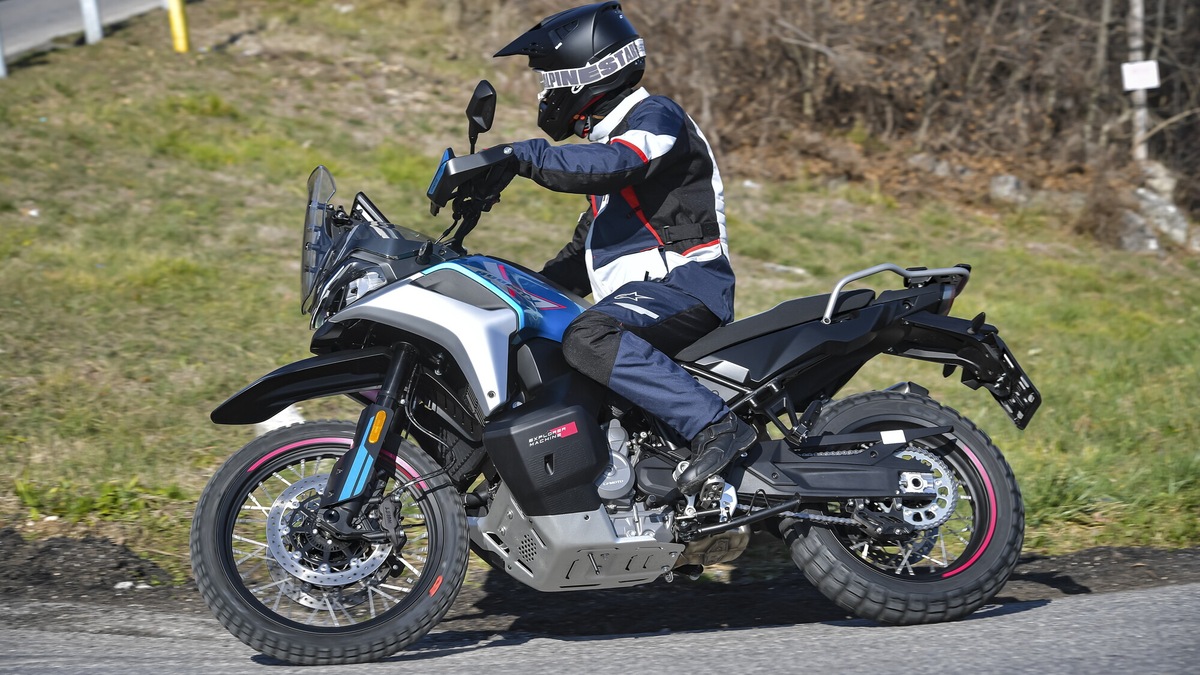 CFMOTO 800MT-X: per chi è (e per chi non è)