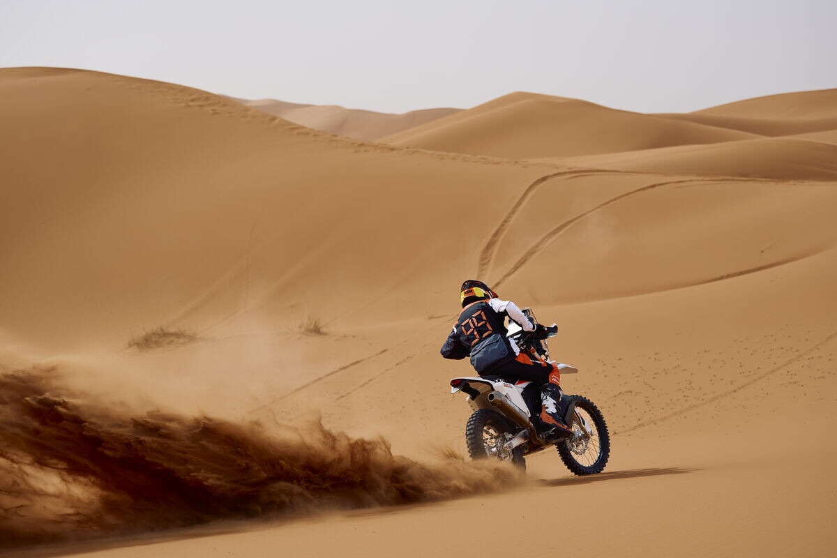 KTM 450 Rally Replica 2026: LE FOTO