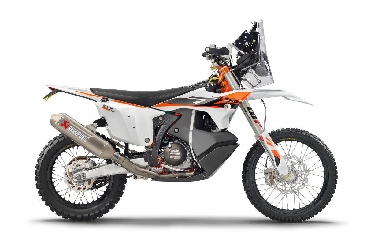 KTM 450 Rally Replica 2026: LE FOTO