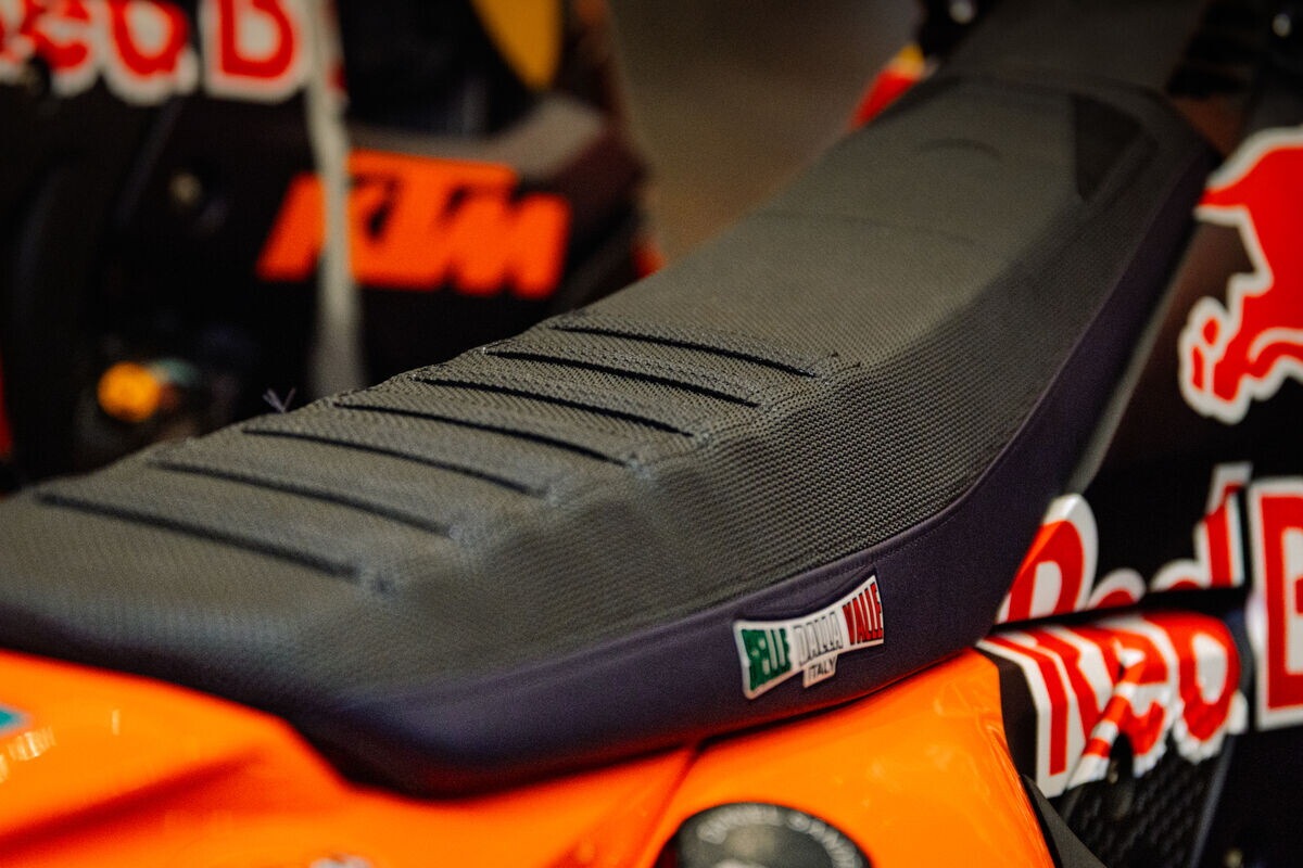KTM 450 Rally Replica 2026: LE FOTO