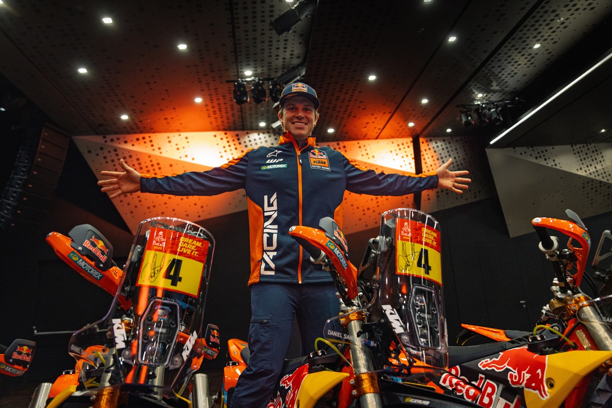 KTM 450 Rally Replica 2026: LE FOTO
