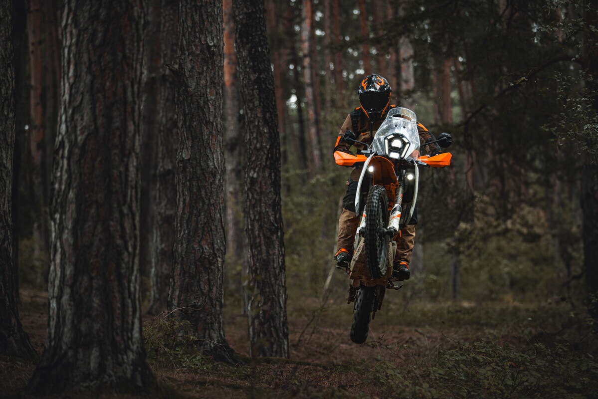 KTM 125 e 390 nelle versioni SMC R, ENDURO R e ADVENTURE R: LE FOTO