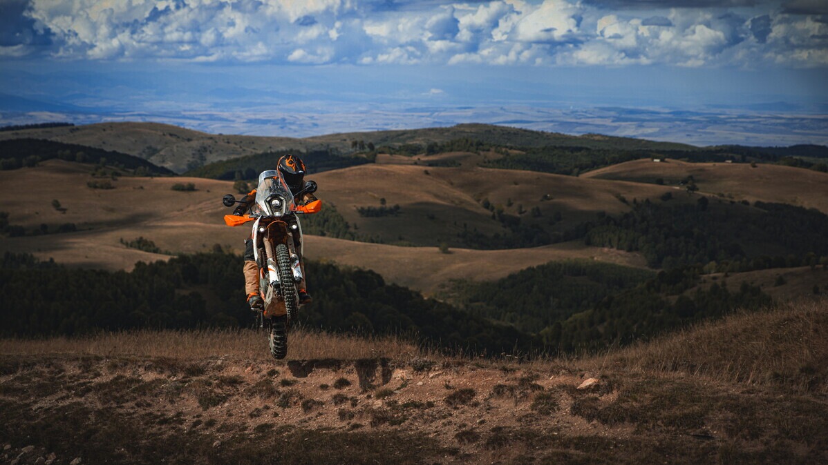 KTM 125 e 390 nelle versioni SMC R, ENDURO R e ADVENTURE R: LE FOTO