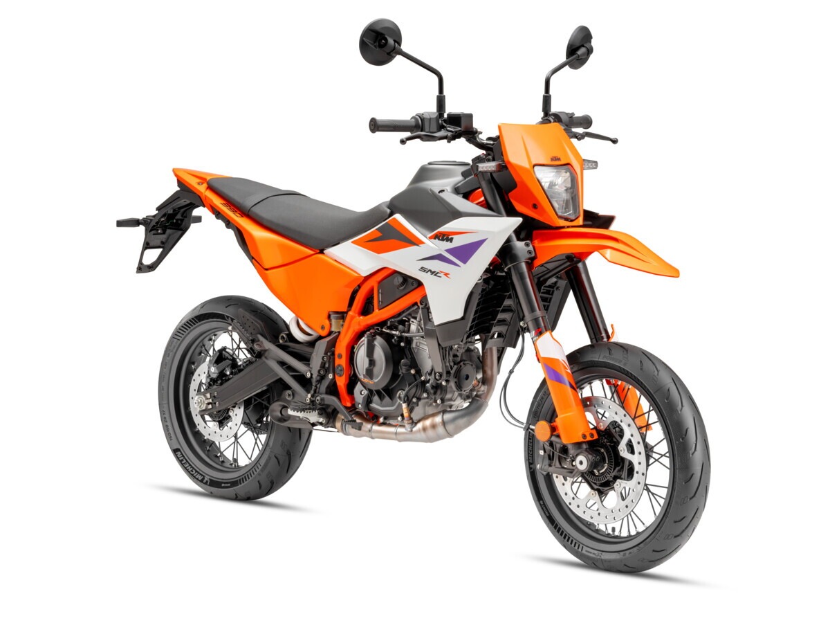 KTM 125 e 390 nelle versioni SMC R, ENDURO R e ADVENTURE R: LE FOTO