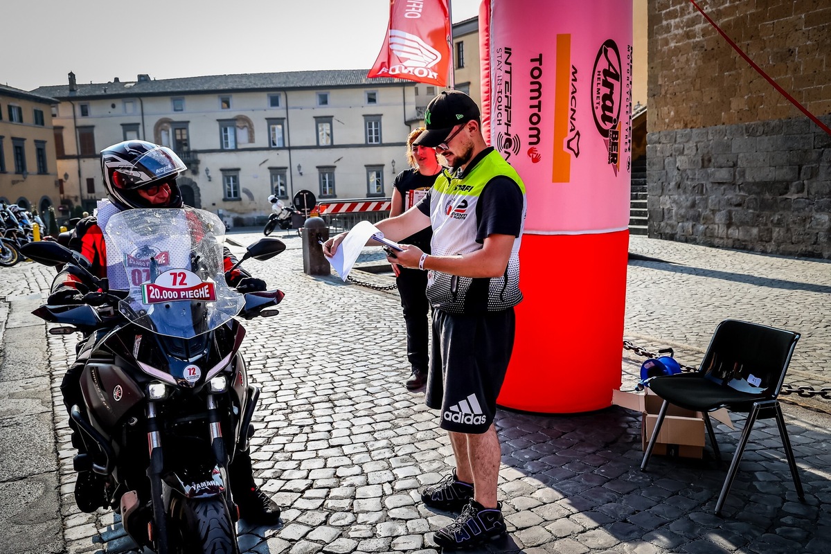 20.000 pieghe: le foto dell'edizione 2025