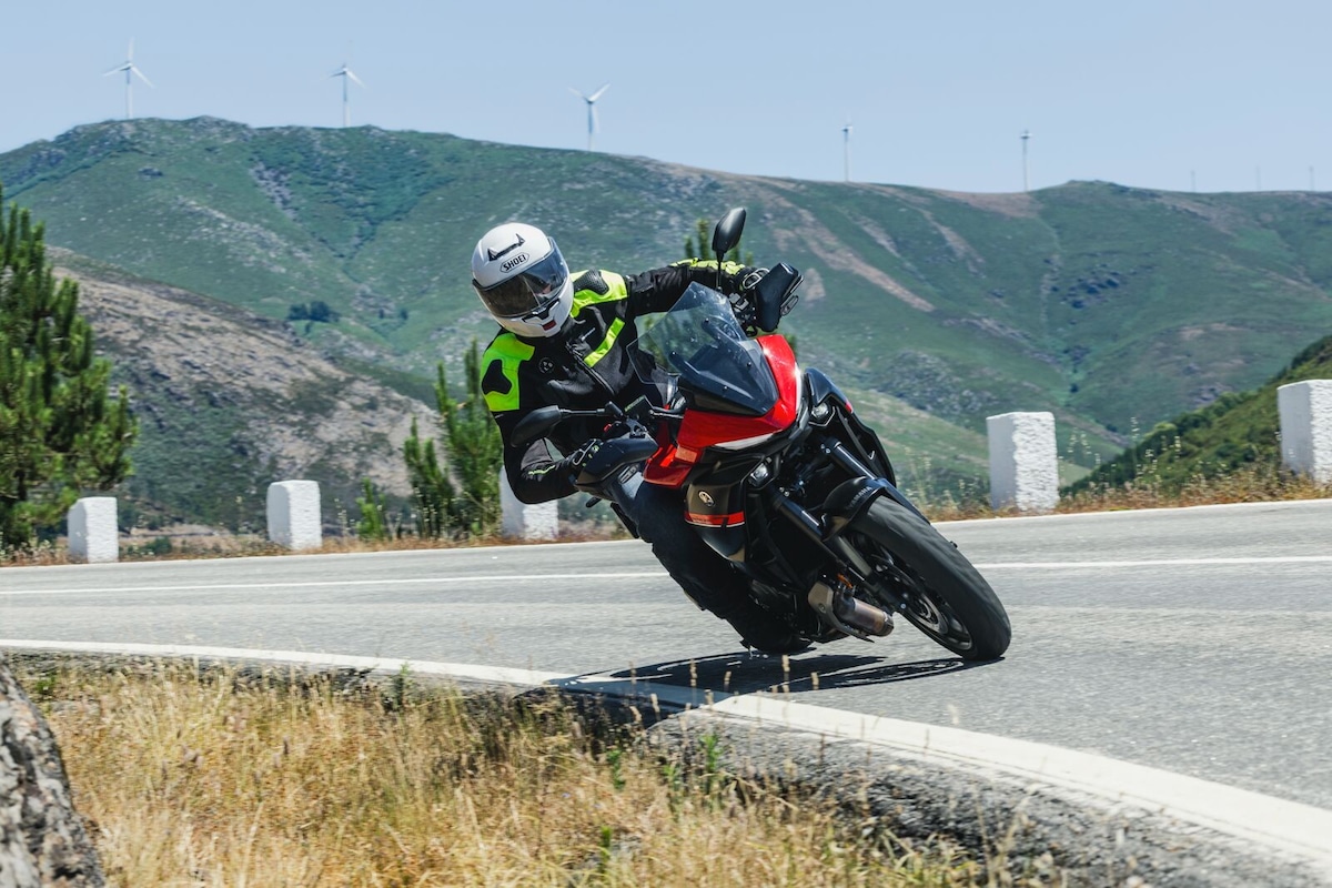 Yamaha Tracer 7 2025: LE FOTO DELLA PROVA