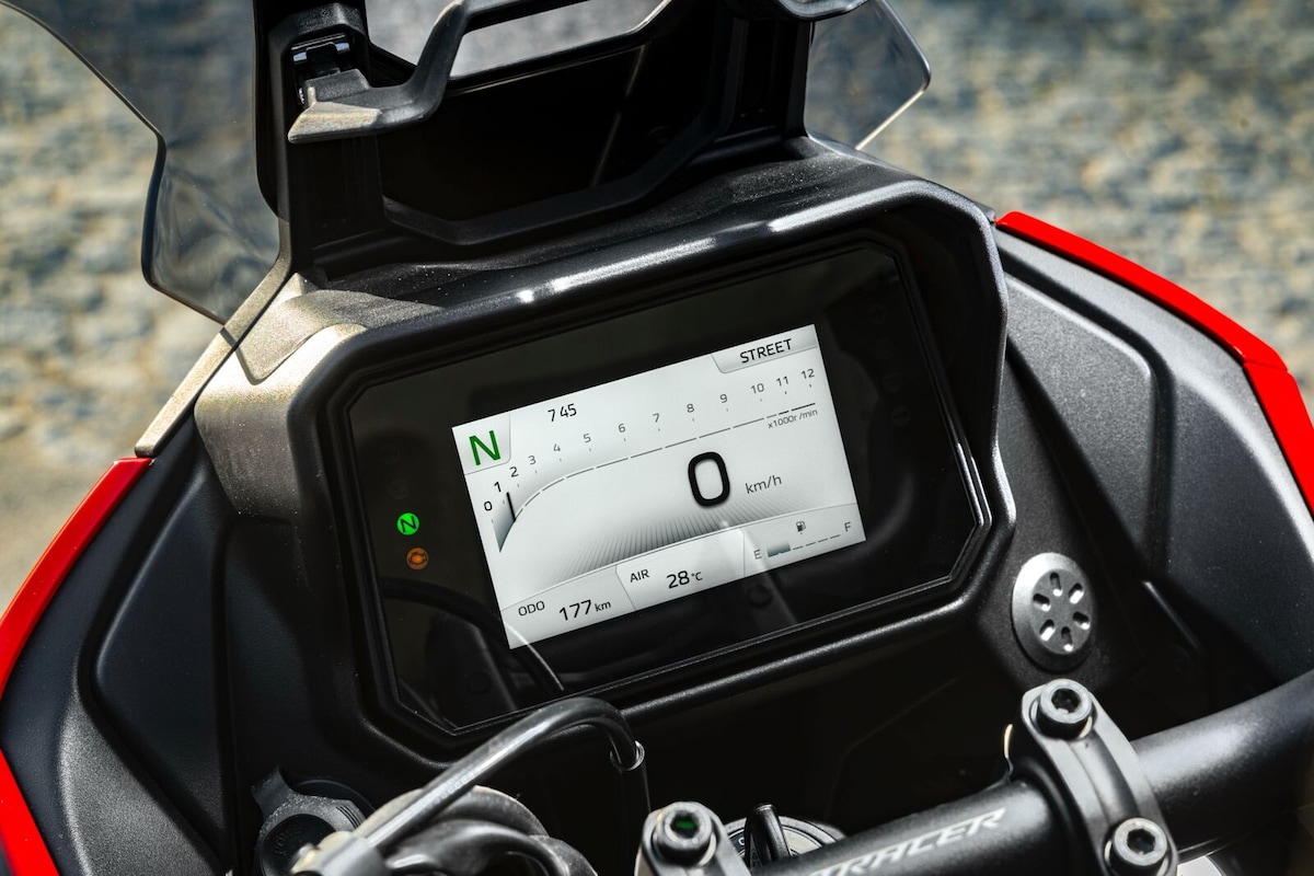 Yamaha Tracer 7 2025: LE FOTO DELLA PROVA