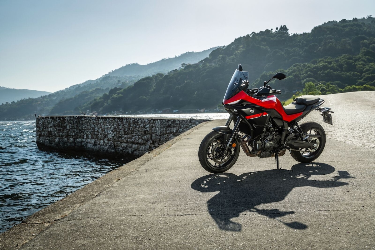 Yamaha Tracer 7 2025: LE FOTO DELLA PROVA