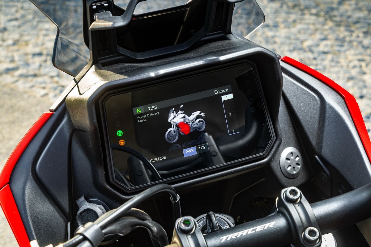 Yamaha Tracer 7 2025: LE FOTO DELLA PROVA
