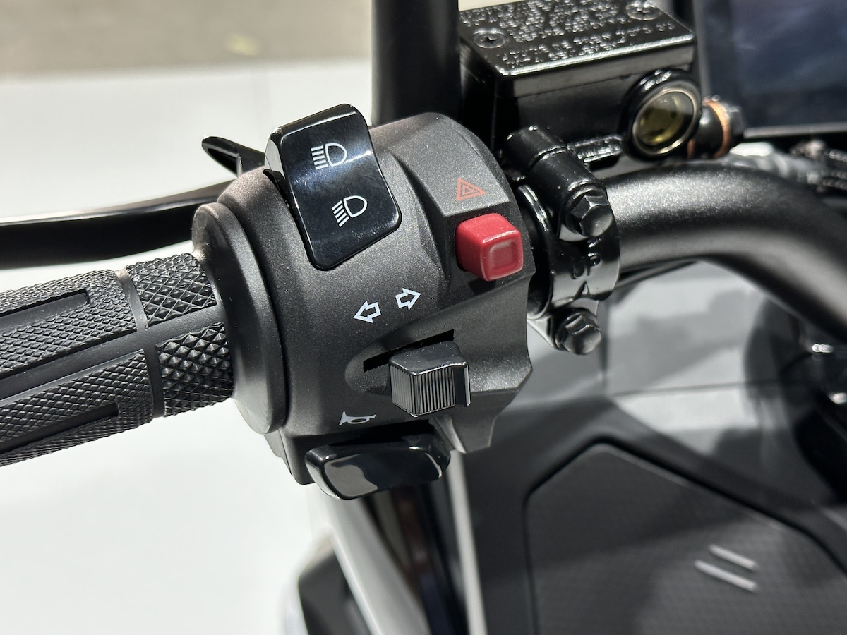 Wottan Sixteen 125: LE FOTO