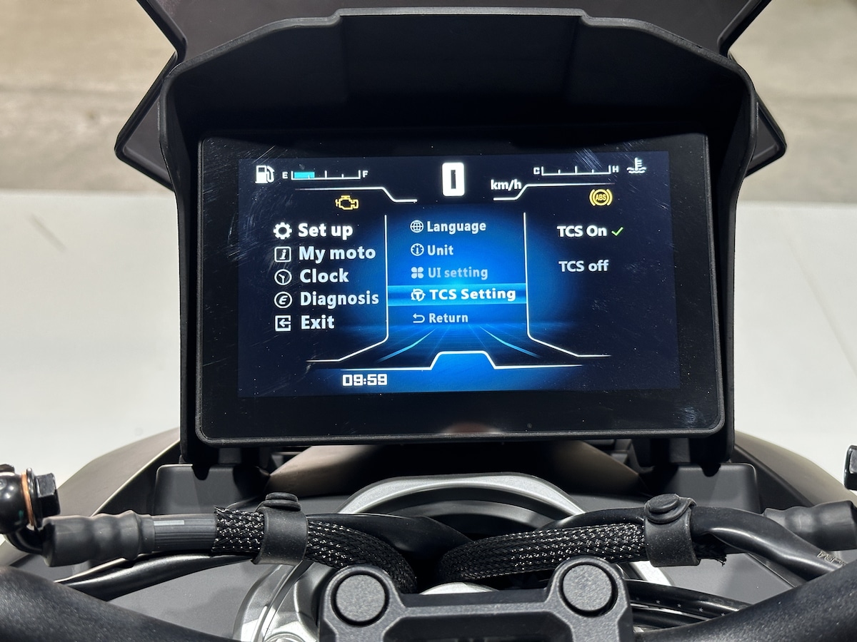 Wottan Sixteen 125: LE FOTO